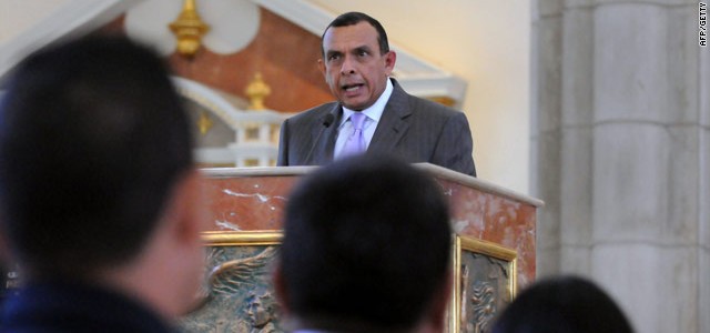 A pesar de la crisis economica global, el gobierno de Honduras solo anhela incrementar impuestos para alimentar la creciente burocracia, sin importarle el daño que le cause a la economia....